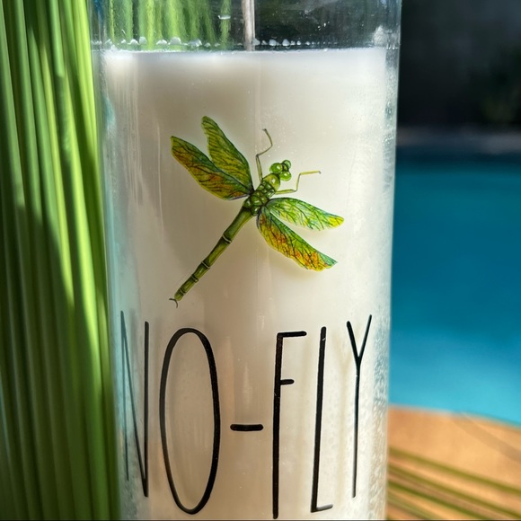 ❌SOLD❌ Rae Dunn NWT NO-FLY ZONE. Dragonfly Citronella Marigold 13oz Candle - Picture 6 of 10